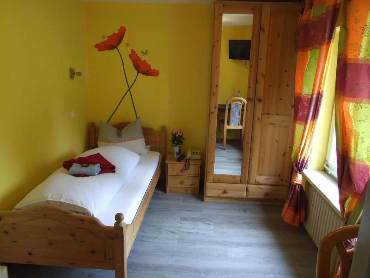 Hotel Forsthaus Volkesfeld Chambre photo